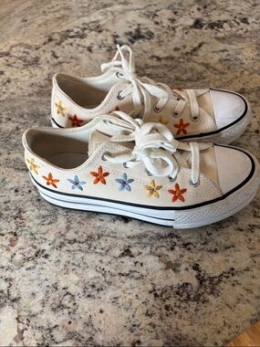 Kids White Canvas Sneakers with Colorful Flower Embroidery. Barely worn